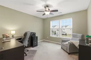 225 Sunrise Dr, Carnegie, PA 15106 - Photo 23