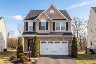 225 Sunrise Dr, Carnegie, PA 15106 - Photo 1