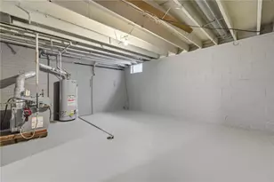 214 Sunset Dr, New Castle, PA 16105 - Photo 31