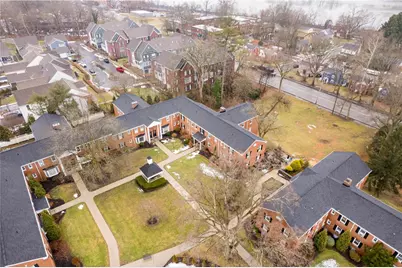 836 Thorn St #26, Sewickley, PA 15143 - Photo 3