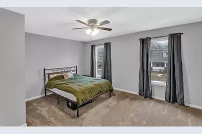 641 1st Ave, Ellwood City, PA 16117 - Photo 17