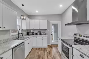 641 1st Ave, Ellwood City, PA 16117 - Photo 15