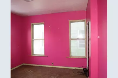 3253 Faronia St, Pittsburgh, PA 15204 - Photo 9