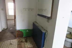 3253 Faronia St, Pittsburgh, PA 15204 - Photo 5