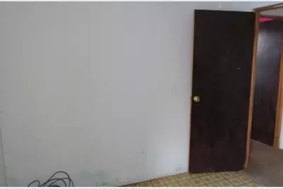 3253 Faronia St, Pittsburgh, PA 15204 - Photo 3