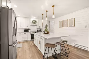 865 Lansberry Ct, Somerset Boro, PA 15501 - Photo 13