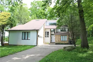219 La Grande Dr, Cranberry Township, PA 16066 - Photo 47