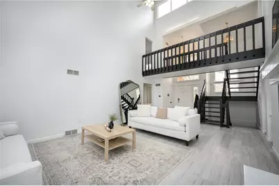 219 La Grande Dr, Cranberry Township, PA 16066 - Photo 9