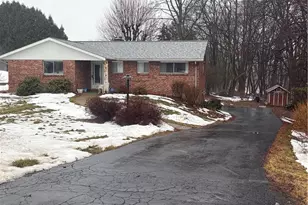 233 Homewood Dr, Butler, PA 16001 - Photo 1