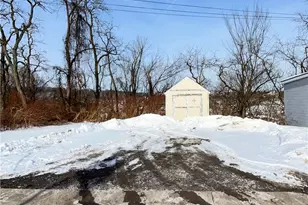 1360 Center St, McKees Rocks, PA 15136 - Photo 17