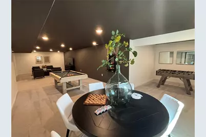 135 Victoria Dr, Coraopolis, PA 15108 - Photo 25