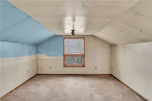 209 Upper Godfrey Dr, Gilpin Township, PA 15656 - Photo 27