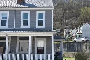 111 Dewey St, Etna, PA 15223 - Photo 1