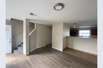 151 Plum Way, California, PA 15419 - Photo 3