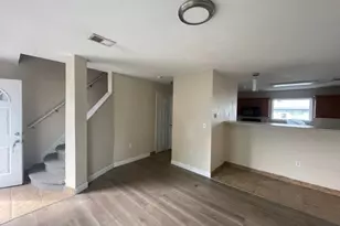 151 Plum Way, California, PA 15419 - Photo 3