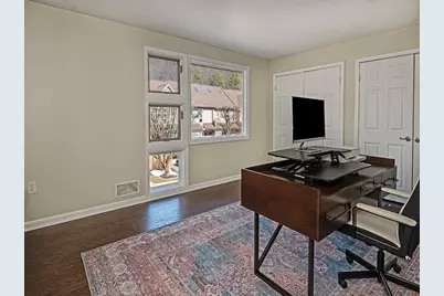 1402 Towne Square Dr, Pittsburgh, PA 15101 - Photo 21