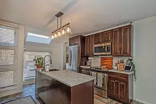 1402 Towne Square Dr, Pittsburgh, PA 15101 - Photo 3