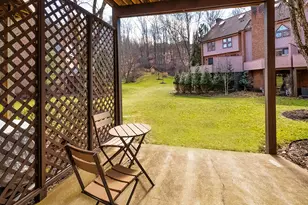 1402 Towne Square Dr, Pittsburgh, PA 15101 - Photo 25