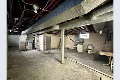 916 Beckford Street, New Castle, PA 16101 - Photo 33