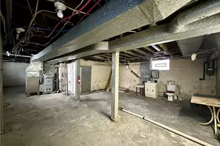 916 Beckford St, New Castle, PA 16101 - Photo 33