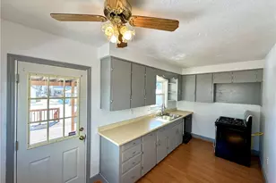 916 Beckford St, New Castle, PA 16101 - Photo 21