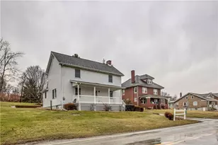 156 Manor Rd, Delmont, PA 15626 - Photo 3