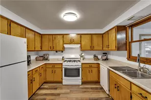 156 Manor Rd, Delmont, PA 15626 - Photo 11