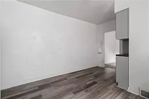 2007 Jane St, Pittsburgh, PA 15203 - Photo 13