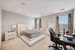 504 Azalea Ln, Bridgeville, PA 15017 - Photo 21