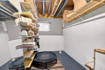 202 Mountain Dr, Carnegie, PA 15106 - Photo 37