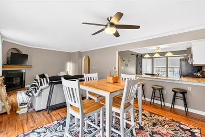 202 Mountain Dr, Carnegie, PA 15106 - Photo 17