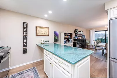 3 Alta Vita Dr #205, Hempfield Township, PA 15601 - Photo 17