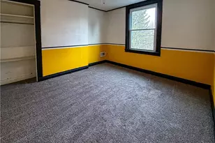 361 Highland Ave, Pittsburgh, PA 15229 - Photo 17