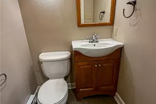 361 Highland Ave, Pittsburgh, PA 15229 - Photo 9