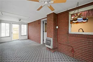 457 Elaine Dr, Pittsburgh, PA 15236 - Photo 15