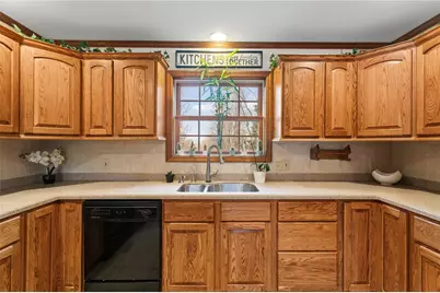 130 Crestwood, Evans City, PA 16033 - Photo 5