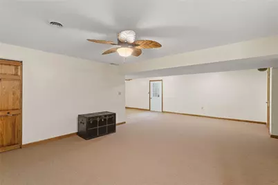 130 Crestwood, Evans City, PA 16033 - Photo 37