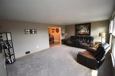 5715 Glen Hill Dr, Bethel Park, PA 15102 - Photo 7