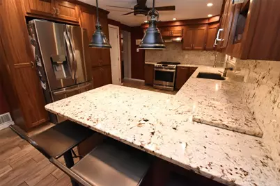 5715 Glen Hill Dr, Bethel Park, PA 15102 - Photo 5