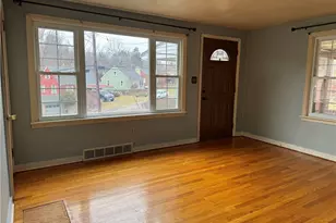 6412 Helen St, South Park, PA 15129 - Photo 3