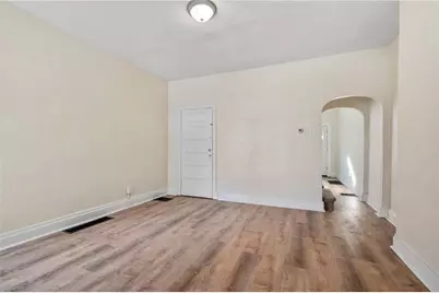 8 Edith Place, Pittsburgh, PA 15213 - Photo 9