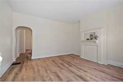 8 Edith Place, Pittsburgh, PA 15213 - Photo 3