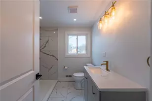 8617 Peters Rd, Cranberry Township, PA 16066 - Photo 23