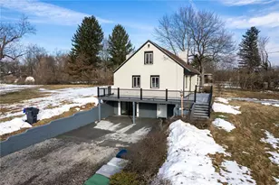 8617 Peters Rd, Cranberry Township, PA 16066 - Photo 3