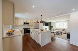 8617 Peters Rd, Cranberry Township, PA 16066 - Photo 11