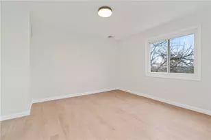 2441 Dewey St, Munhall, PA 15120 - Photo 17