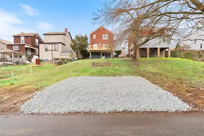 2441 Dewey St, Munhall, PA 15120 - Photo 23