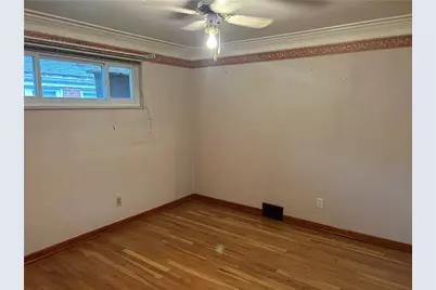 700 Filmore Rd, Pittsburgh, PA 15221 - Photo 9