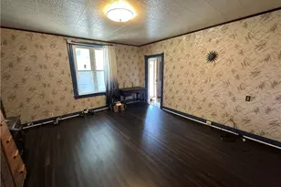 324 W North St, Butler, PA 16001 - Photo 17
