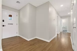 954 Lakemont Dr, Pittsburgh, PA 15243 - Photo 5